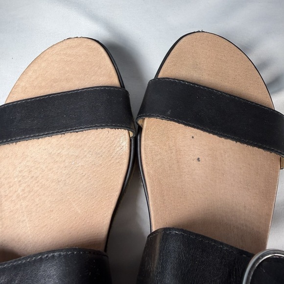 UGG Women 8 April Espadrille Platform Sandal Black Leather Buckle Strap EUC